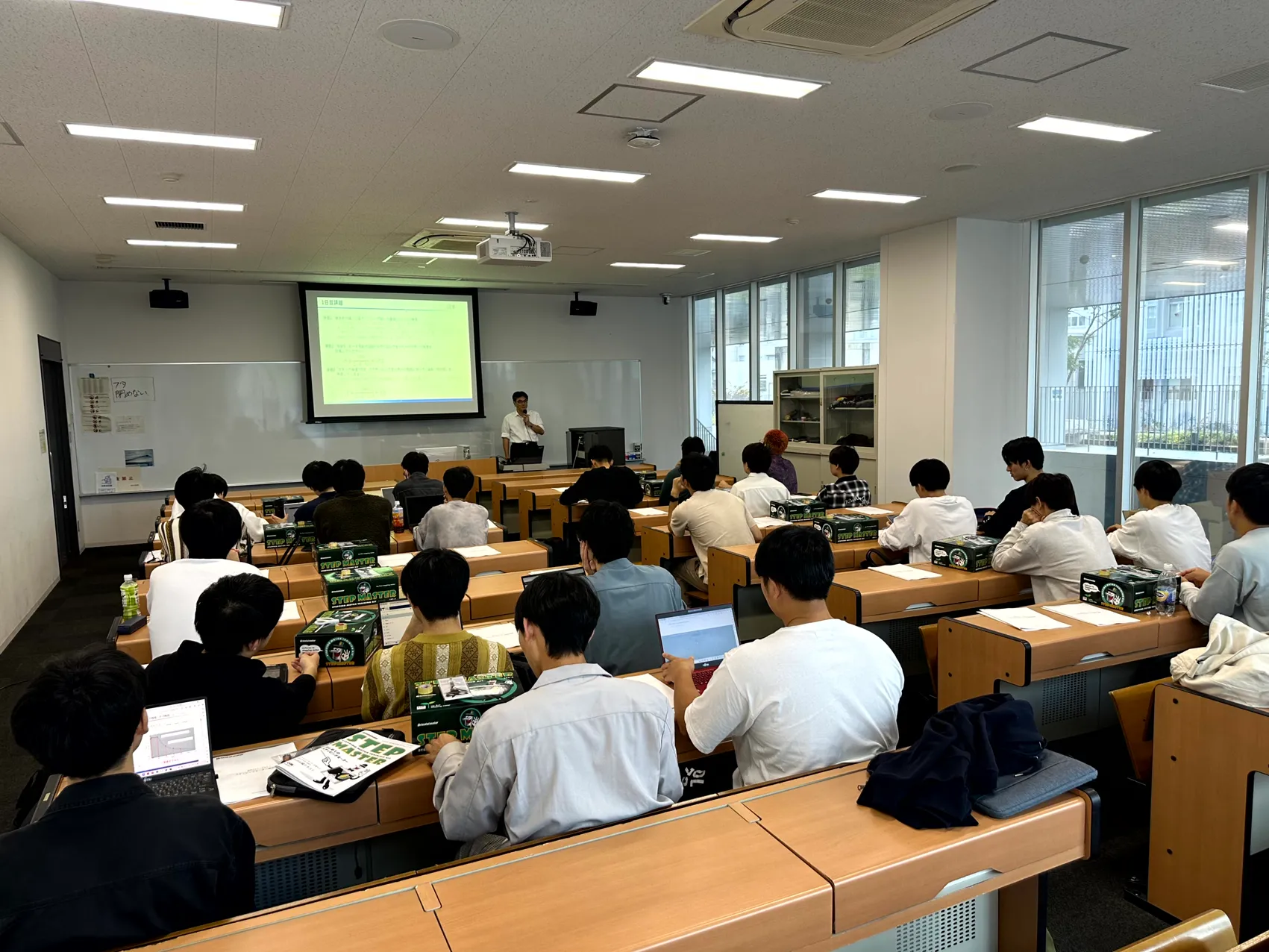 名古屋大学工学部で講義（愛知県名古屋市）