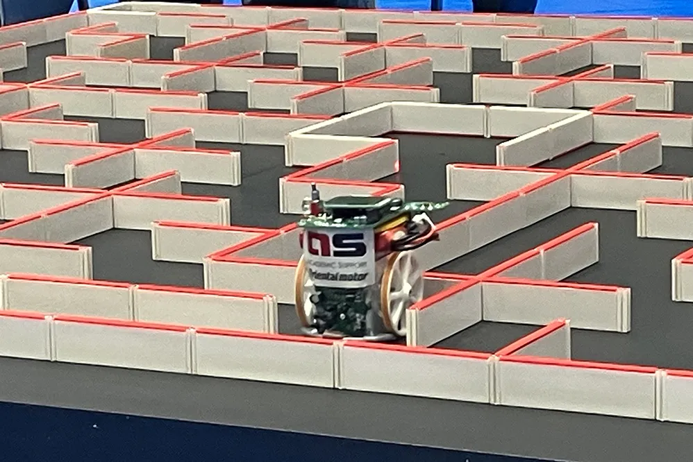マイクロマウス大会